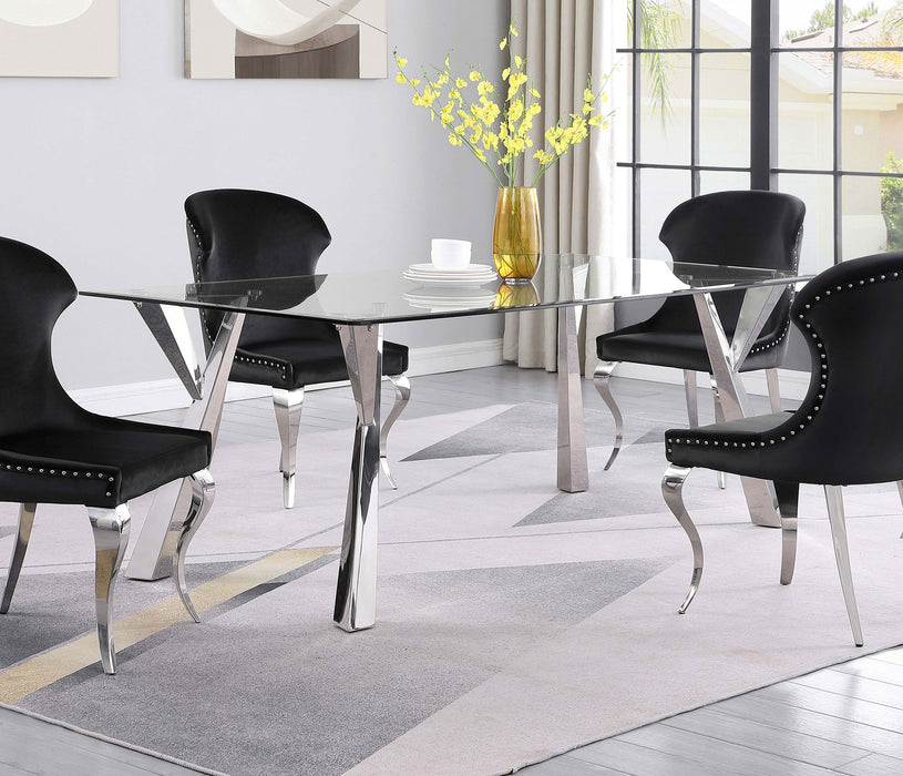 Alaia Dining Tables