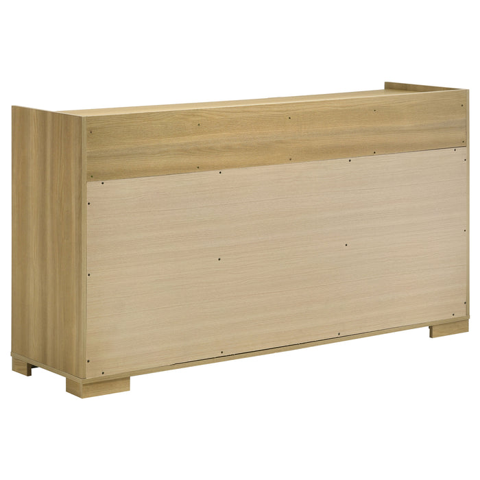 Hyland 4 & 5 Piece Bedroom Set E.King & Queen