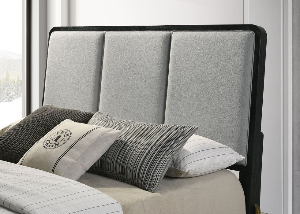 Arini Eastern King & Twin Bed