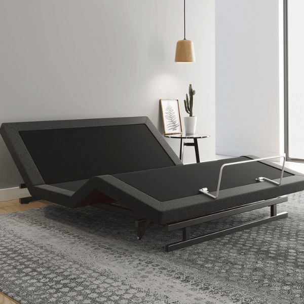 Product description Everything you could ask for in an adjustable base plus multiple massage options and the ability to lay flat on a platform bed frame. The Omni Massage Platform Adjustable Base is t